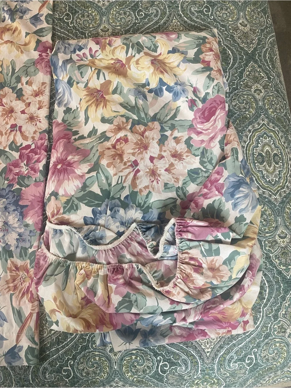 Vintage Springmaid Sheet and Pillow cases Floral Cottagecore